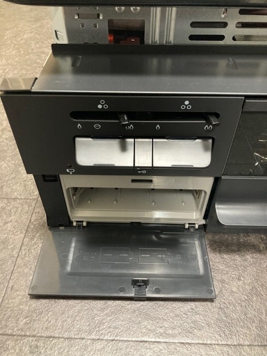 値下げ中【施工可能】ガラストップビルトインコンロ