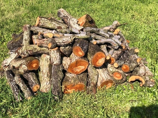 NO71 薪 梨の玉切り 軽トラ1000Kg 5000円 引取り限定(福島市)