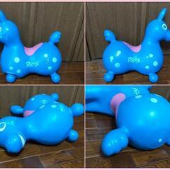 Rody ロディ　まとめセット
乗用玩具、マグカップ、バッグ、ハンカチ、缶、
ミニフィギュア、ストラップ、ボールチェーンの画像