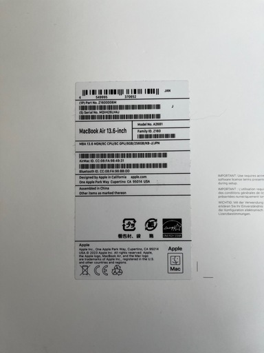 引渡し予定者有【MacBookAir 13.6inch+変換アダプタ(1万円相当)】※条件Okで値下げ