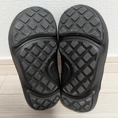 ナイキ 子供靴 サンダル アクアスウッシュの画像