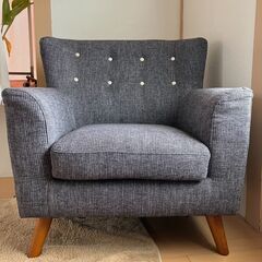 「美品｜大きめ背もたれで快適！一人掛けソファ（引き取り限定）」の画像