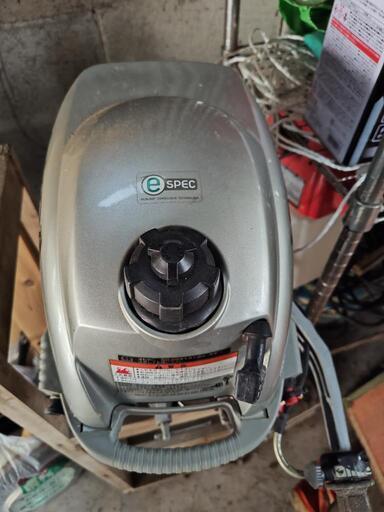 決まりました　HONDAの船外機(二馬力？)