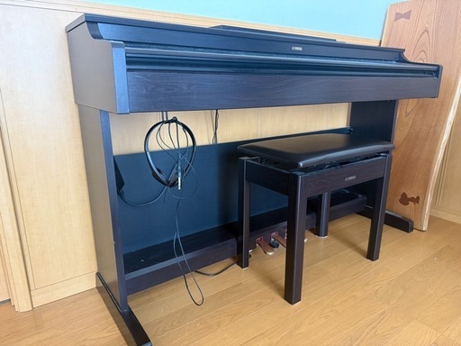 電子ピアノ