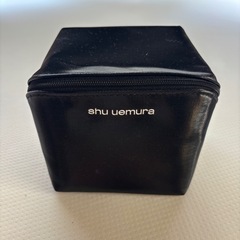 メイクポーチ　shu uemura 非売品
