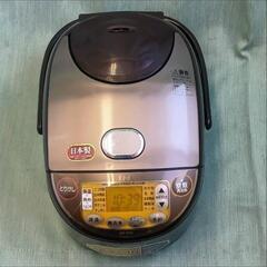 中古品 2019年製 象印 NW-VA10 IHジャー炊飯器 5.5合炊きの画像