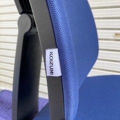 コイズミ　学習　オフィスチェアの画像