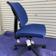 コイズミ　学習　オフィスチェアの画像