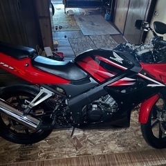 CBR125RR 極上低走行車！！