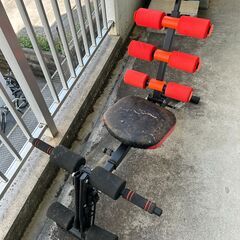 腹筋マシーン