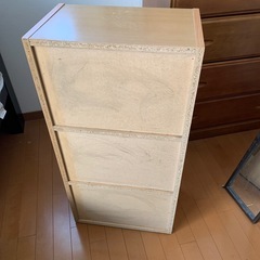 カラーボックスの画像