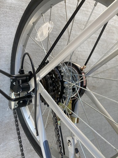 折り畳み自転車　鍵付き　美品