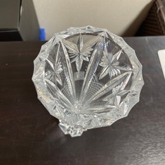 HOYAカットガラス花瓶の画像