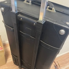 スーツケース　キャリーバック　Mサイズの画像