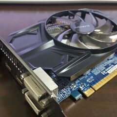 GeForce GTX750Ti GV-N75TOC-1GIの画像