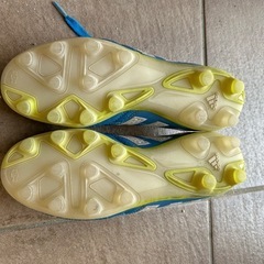 adidas サッカースパイク　23.5の画像