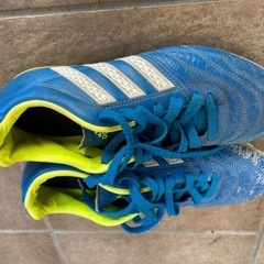 adidas サッカースパイク　23.5の画像