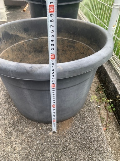 【取引終了】大きめの植木鉢6つセット