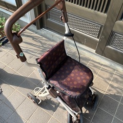 シルバーカー 【幸和製作所(テイコブ/TacaoF) ルミド SIMD02 ブラウン】
の画像