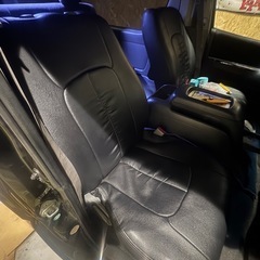 ハイエース　シートカバー　運転席助手席のみ、ヘッドカバー欠品