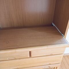 食器棚の画像