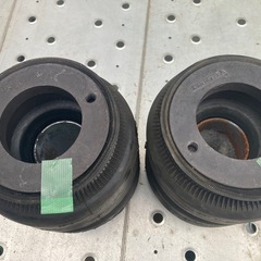 ユニバーサルエア エアサスエアバッグ 貫通式×2 非貫通式×2 Part ユニバーサルエア エアサスエアバッグ 貫通式×2 非貫通式×2 Part