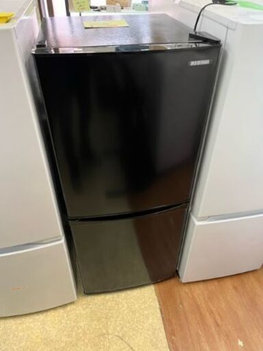 売れ筋がひ！ アイリスオーヤマ ノンフロン冷凍冷蔵庫 (新潟買取 142ℓ2024年製 冷蔵庫・冷凍庫