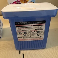 ミルトン（Milton）専用容器（哺乳瓶　除菌）の画像