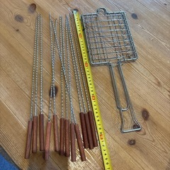 バーベキュー　串　挟む網
