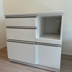 【美品・4/27限定で値引き可】食器棚