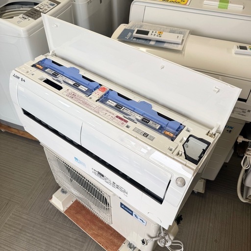 【新品同様‼️】定価129,800円♪ 三菱 2024年製 ~9畳用エアコン 霧ヶ峰 フィルター自動お掃除 ムーブアイ 100V/2.2kw