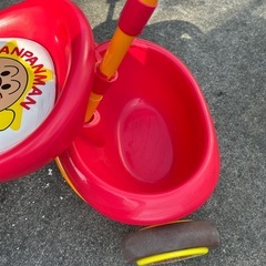 アンパンマン　手押し棒付　三輪車　の画像