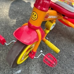 アンパンマン　手押し棒付　三輪車　の画像