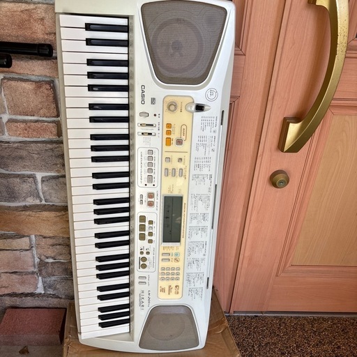 CASIO キーボード 電子ピアノ LK-37 定価26,250円（LK-512 | 光