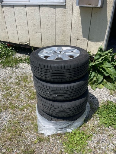 フォルクスワーゲン ポロ 185/60R15