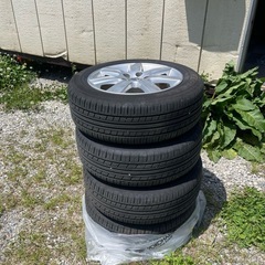 フォルクスワーゲン ポロ 185/60R15の画像
