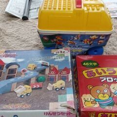 ブロック、積み木