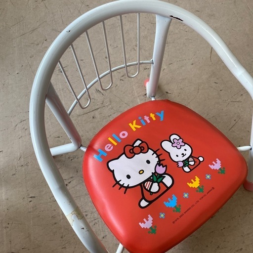 豆いすハローキティキティちゃん豆椅子ローチェア (3chaco) 浜松の