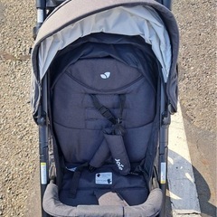 Joie ベビーカー ライトトラックス4 の画像