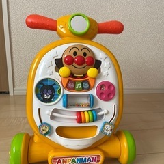 アンパンマン　へんしんウォーカー