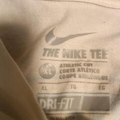 NIKE  ナイキtシャツの画像