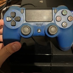 プレステ4＋ソフト(RUST)の画像