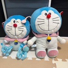 ドラえもん　ぬいぐるみ