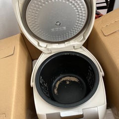 炊飯器の画像