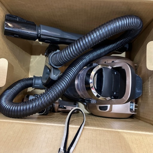 中古品。パナソニック電気掃除機MC-SR540G-Pピンクシャンパン色