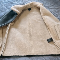 H&M ムートン レザージャケット ブラックの画像