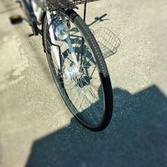 使用浅！乗って帰れます。オートライト６段変速27インチ自転車の画像