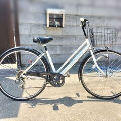 使用浅！乗って帰れます。オートライト６段変速27インチ自転車の画像
