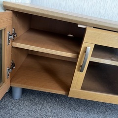 テレビボードの画像
