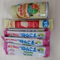 ミルトン消毒容器＋哺乳瓶＋その他の画像
